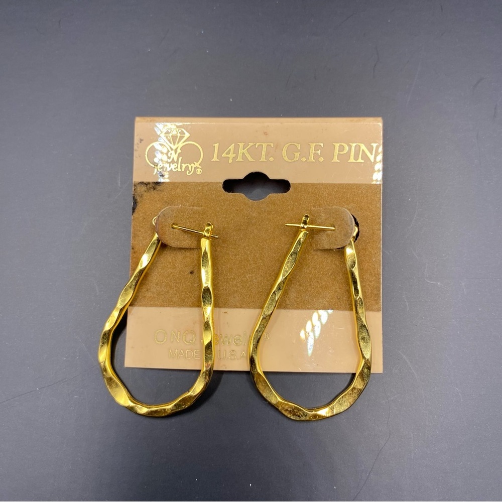VGT NWT 14 KT GE Pin Women's Jewelry Statement Dangle Earrings - Picture 2 of 6